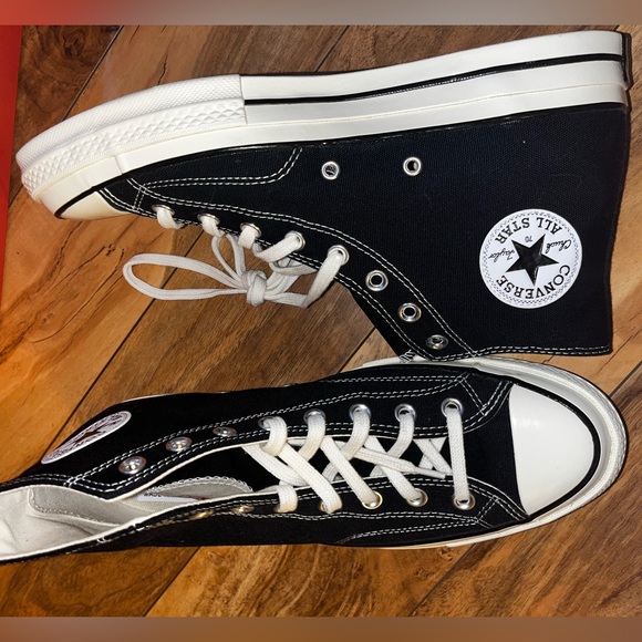 Men’s Converse High-Top - Picture 3 of 5